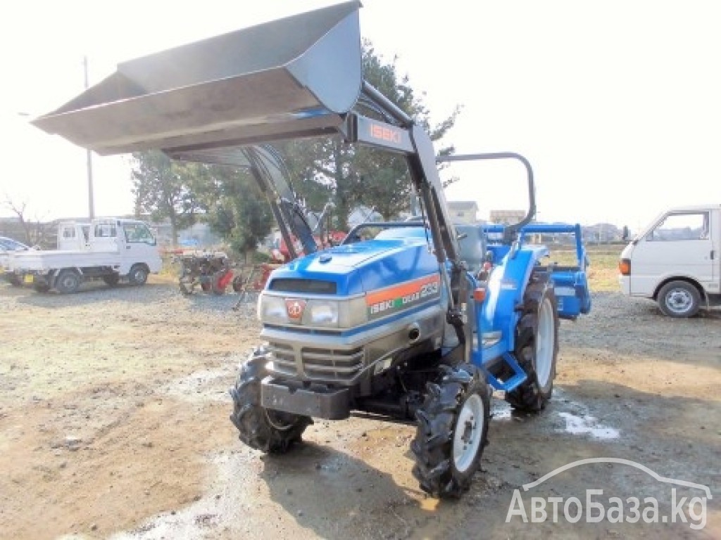 Трактор Kubota 