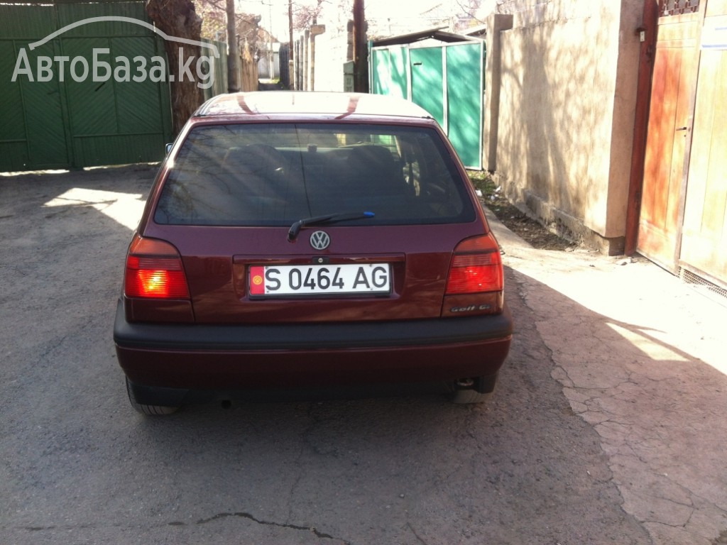 Volkswagen Golf 1993 года за ~184 900 сом