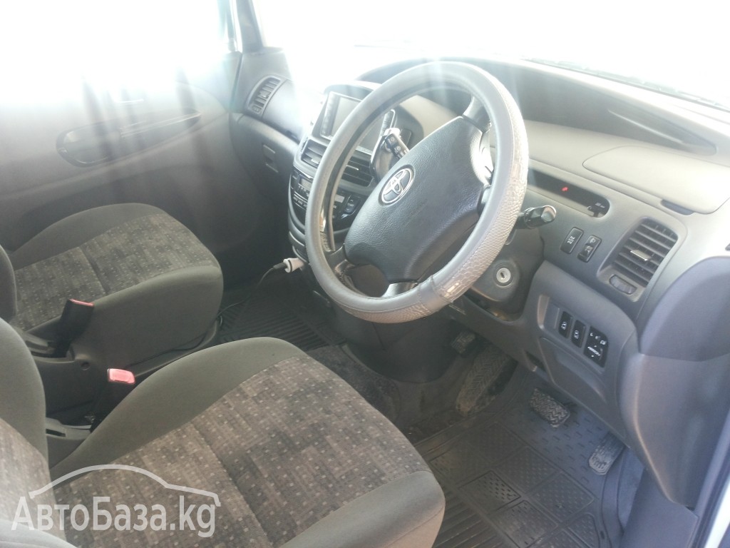 Toyota Estima 2005 года за ~2 500 000 тг