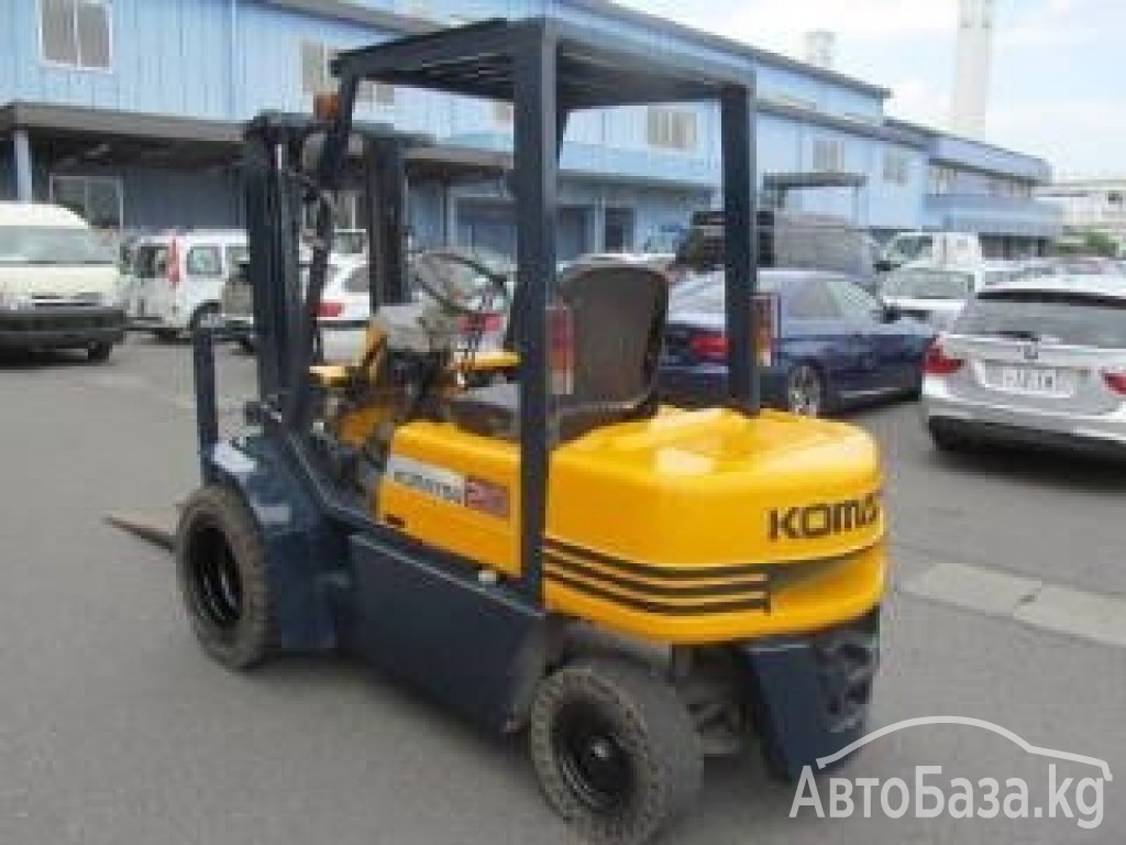 Мусоровоз Komatsu FG20-11