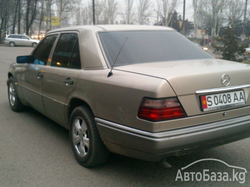 Mercedes-Benz E-Класс 1994 года за ~344 900 сом