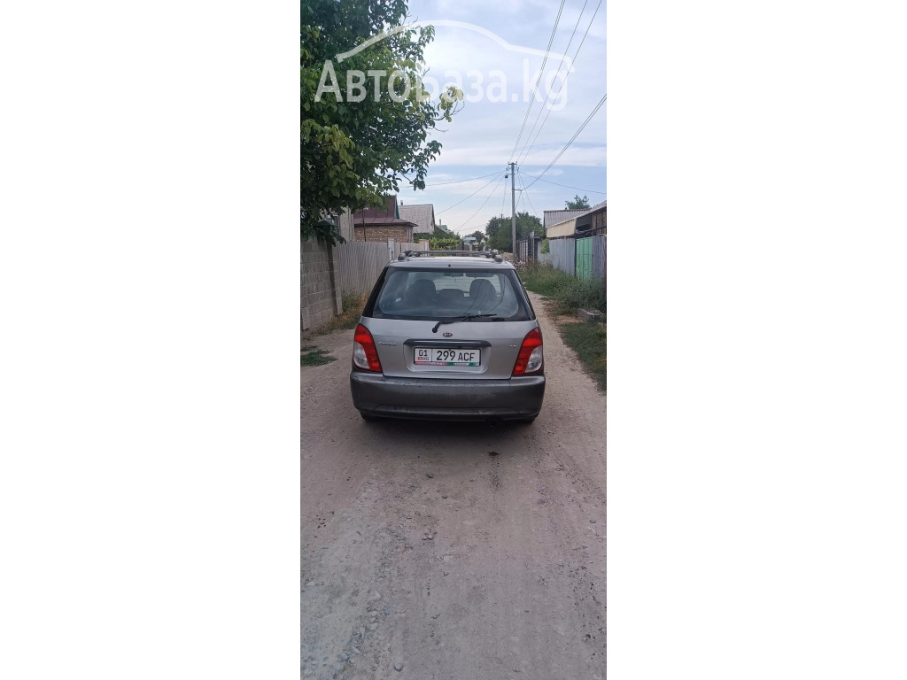 Kia Carens 2002 года за 360 000 сом