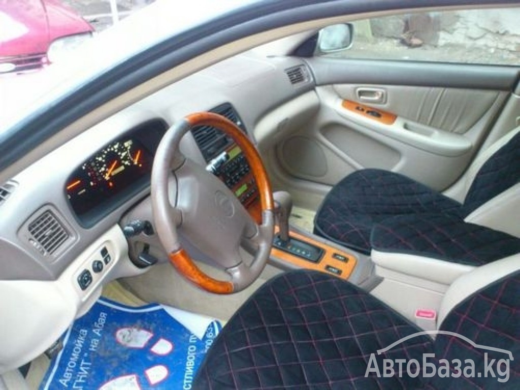 Lexus ES 2000 года за ~162 400 сом