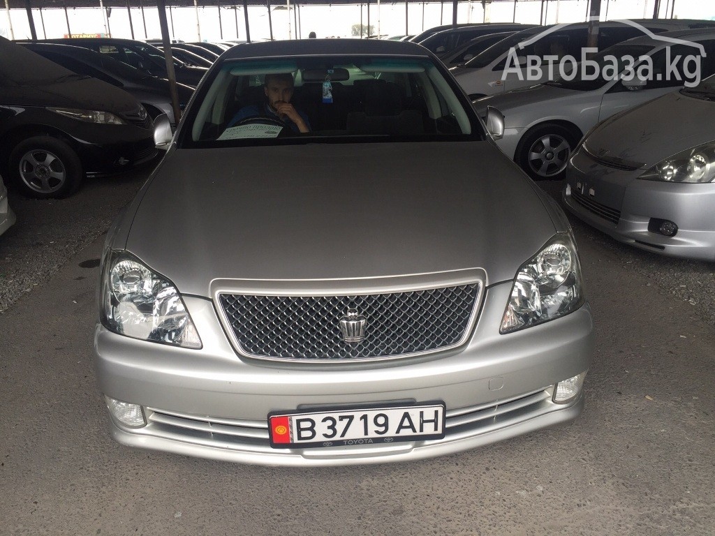 Toyota Crown 2004 года за ~715 600 сом