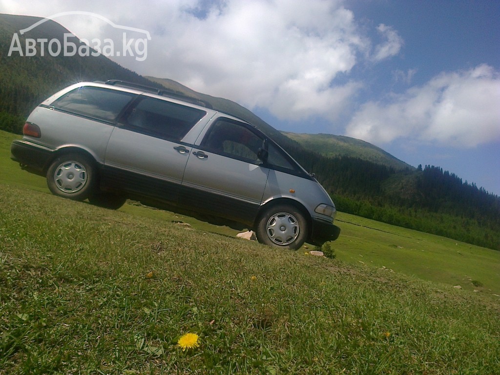 Toyota Previa 1991 года за 2 000$