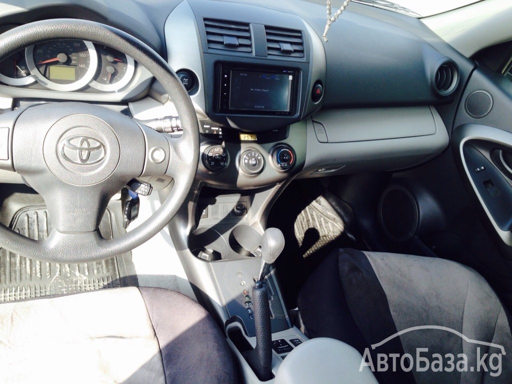 Toyota RAV4 2012 года за ~1 293 200 сом