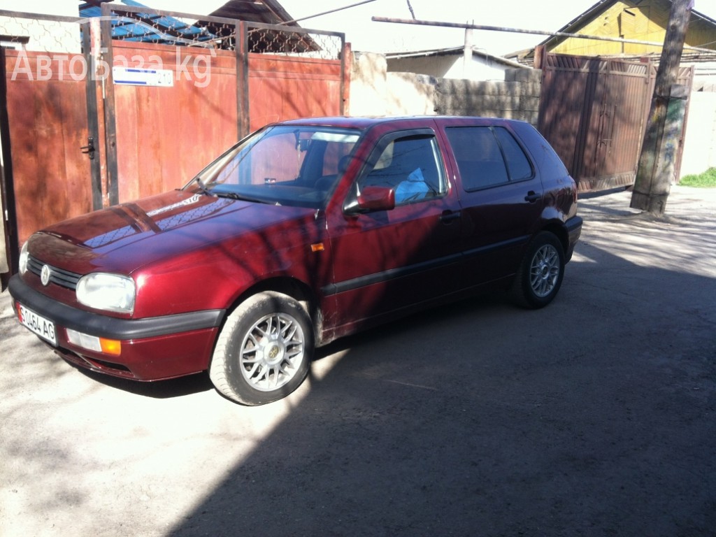 Volkswagen Golf 1993 года за ~184 900 сом