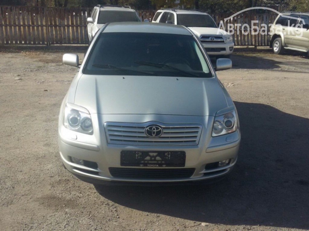 Toyota Avensis 2004 года за ~756 400 сом