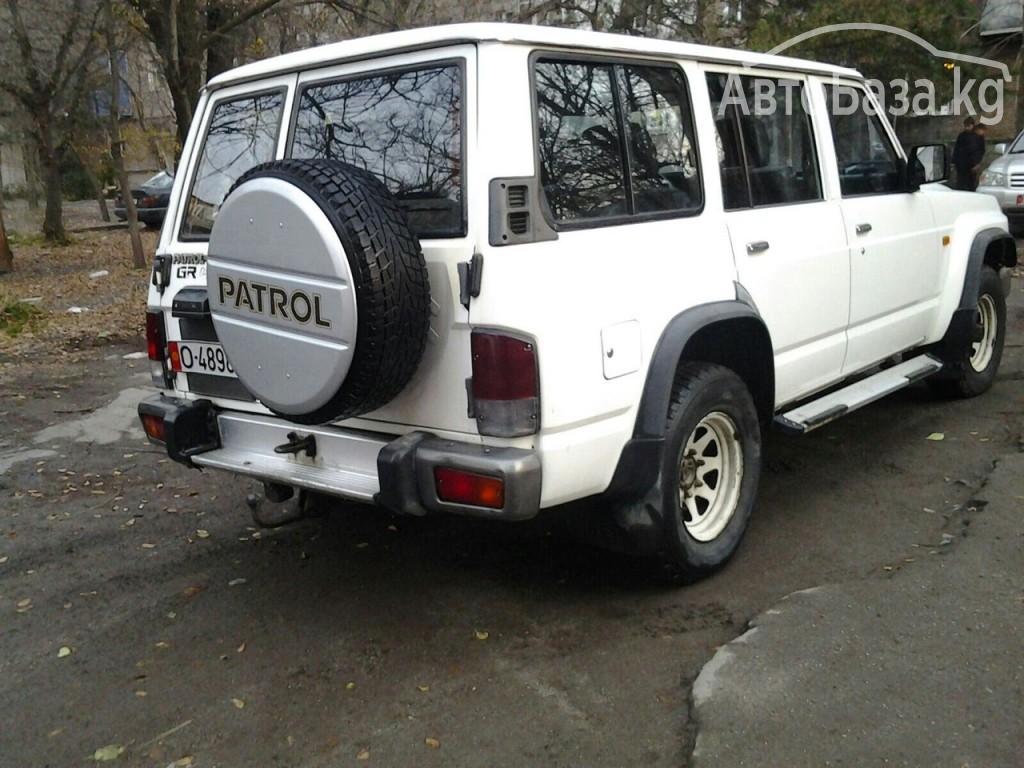 Nissan Patrol 1995 года за ~560 400 сом