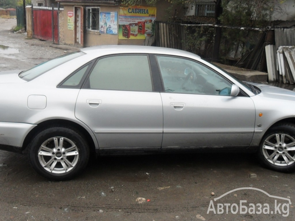 Audi A4 1997 года за 3 900$