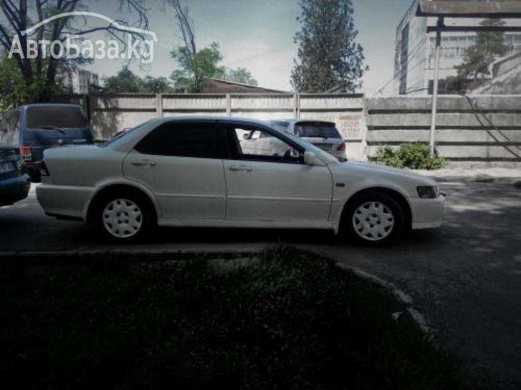 Honda Accord 2000 года за ~388 000 сом