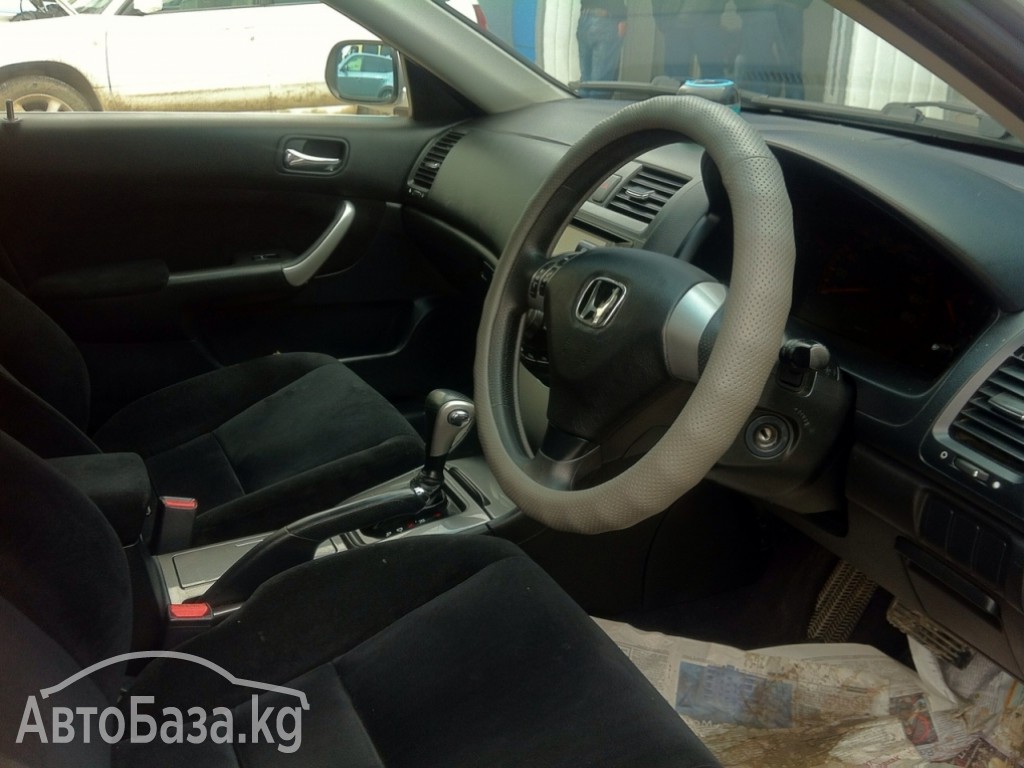 Honda Accord 2004 года за ~439 700 сом