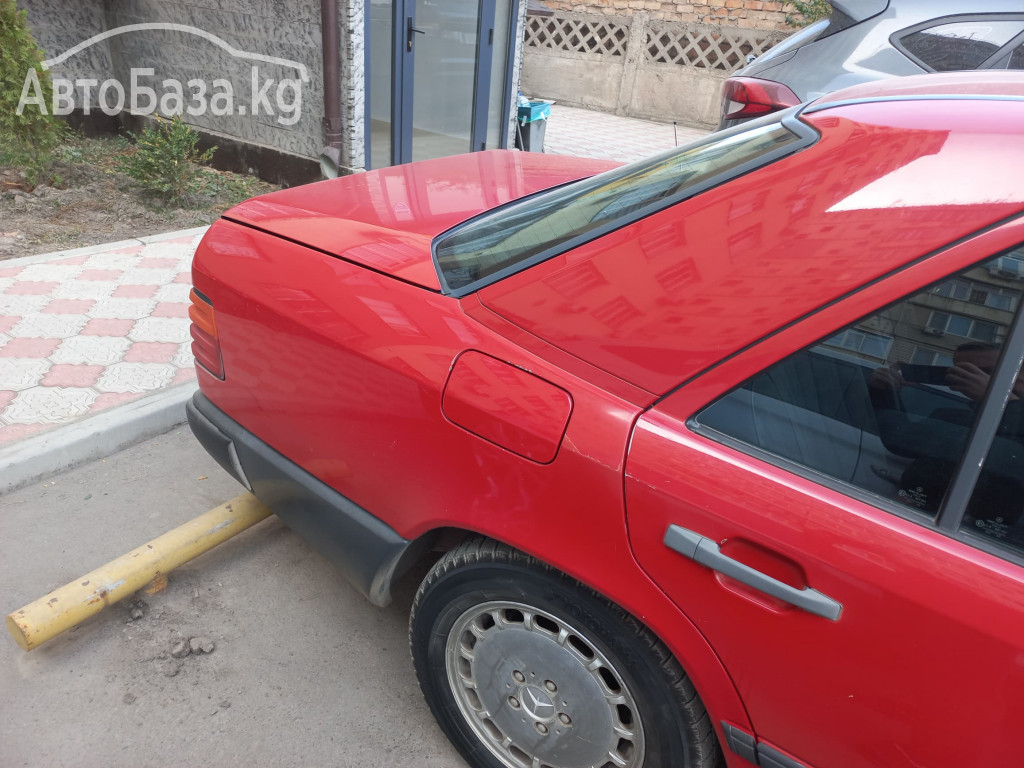 Mercedes-Benz E-Класс 1989 года за ~2 800$
