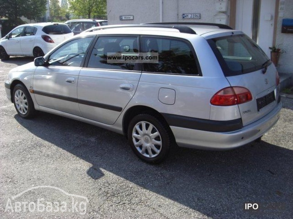 Toyota Avensis 2002 года за ~437 000 сом