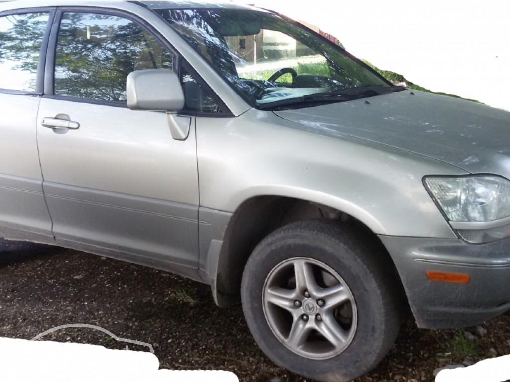 Lexus RX 2001 года за 500 000 сом