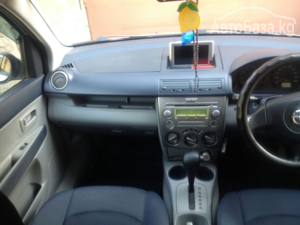 Mazda Demio 2004 года за ~327 500 сом