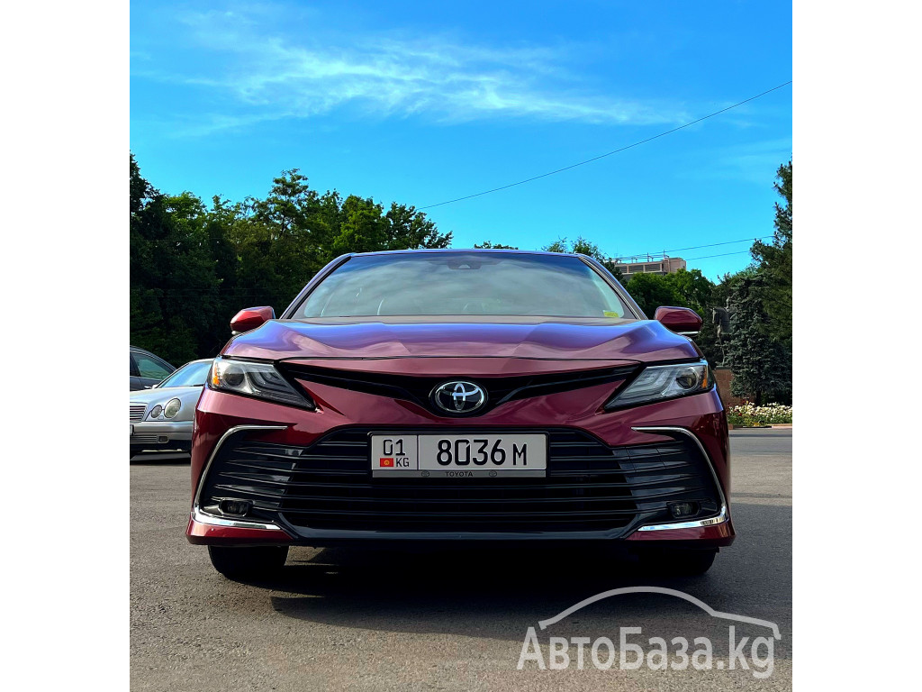 Toyota Camry 2017 года за ~1 663 900 сом