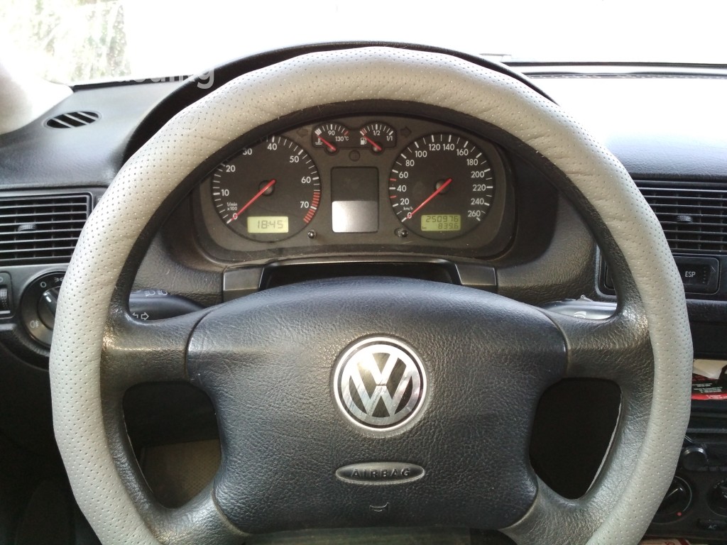 Volkswagen Golf 2002 года за ~336 300 сом
