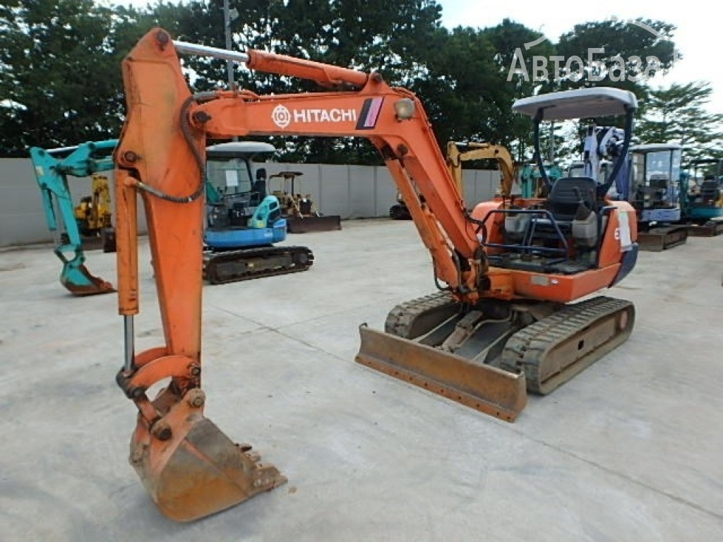 Экскаватор Hitachi EX 30