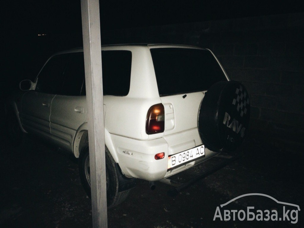 Toyota RAV4 1996 года за ~275 900 сом