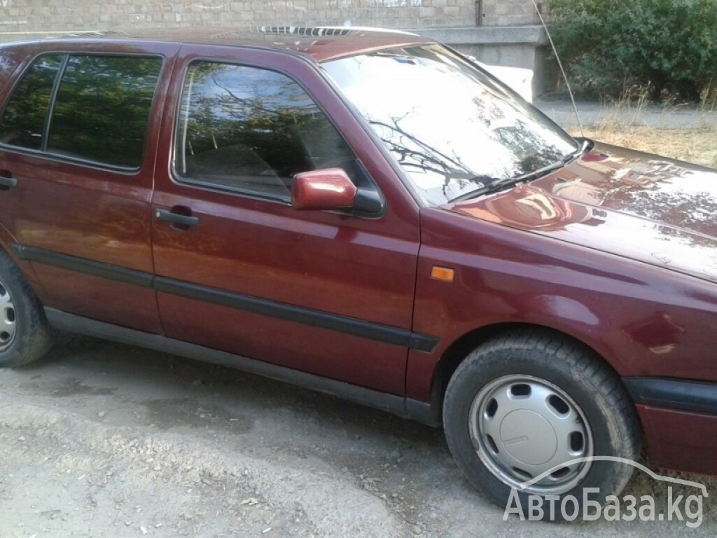 Volkswagen Golf 1992 года за ~168 100 сом