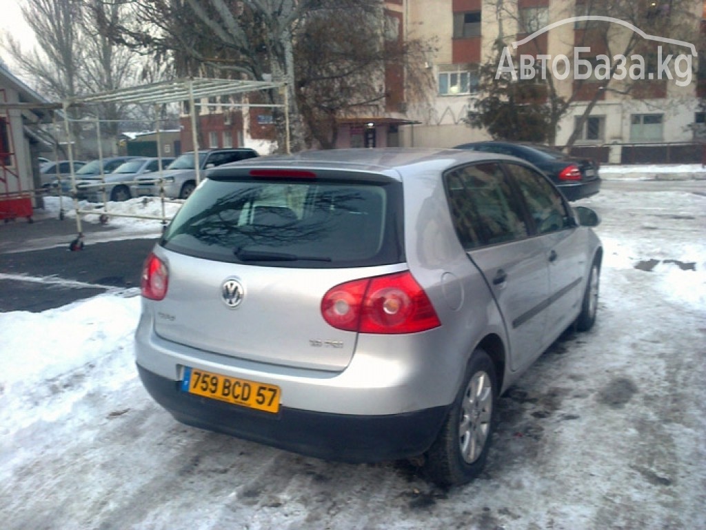 Volkswagen Golf 2003 года за ~594 900 сом