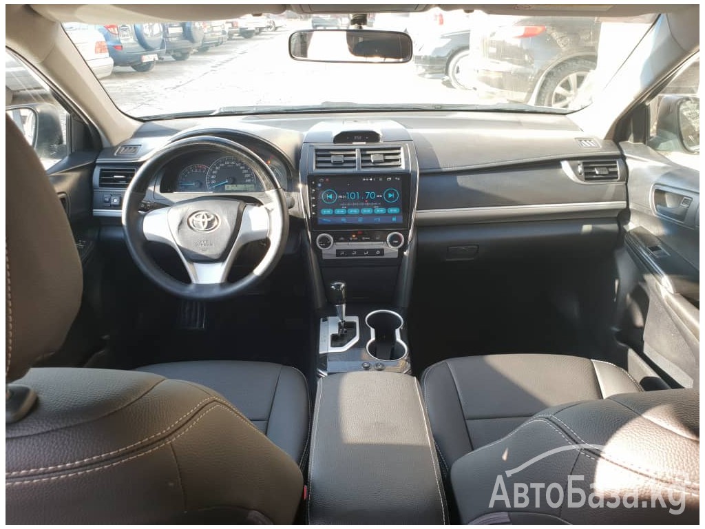 Toyota Camry 2013 года за 13 300 сом