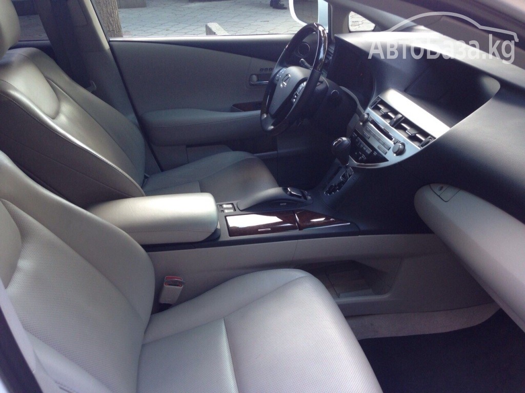 Lexus RX 2010 года за ~3 017 300 сом