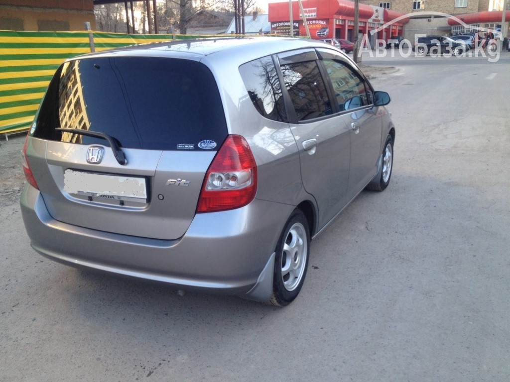 Honda Fit 2004 года за ~252 200 сом