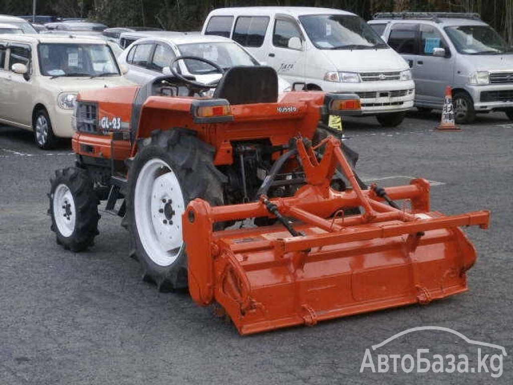 Трактор Kubota 