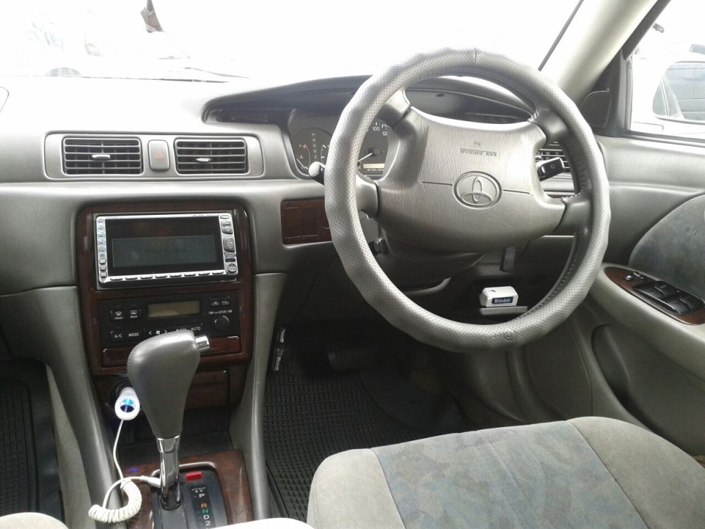 Toyota Camry 2001 года за ~388 000 сом