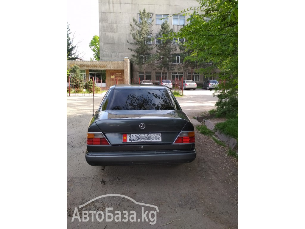 Mercedes-Benz E-Класс 1988 года за 100 000 сом