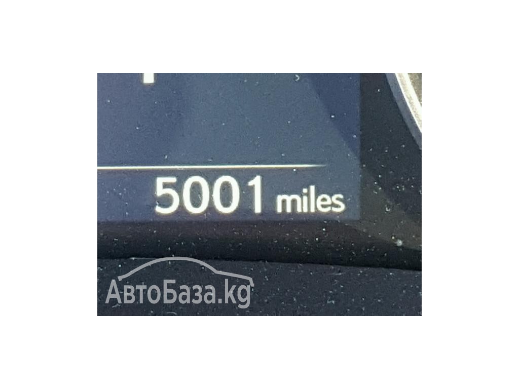 Lexus ES 2017 года за ~1 380 600 сом