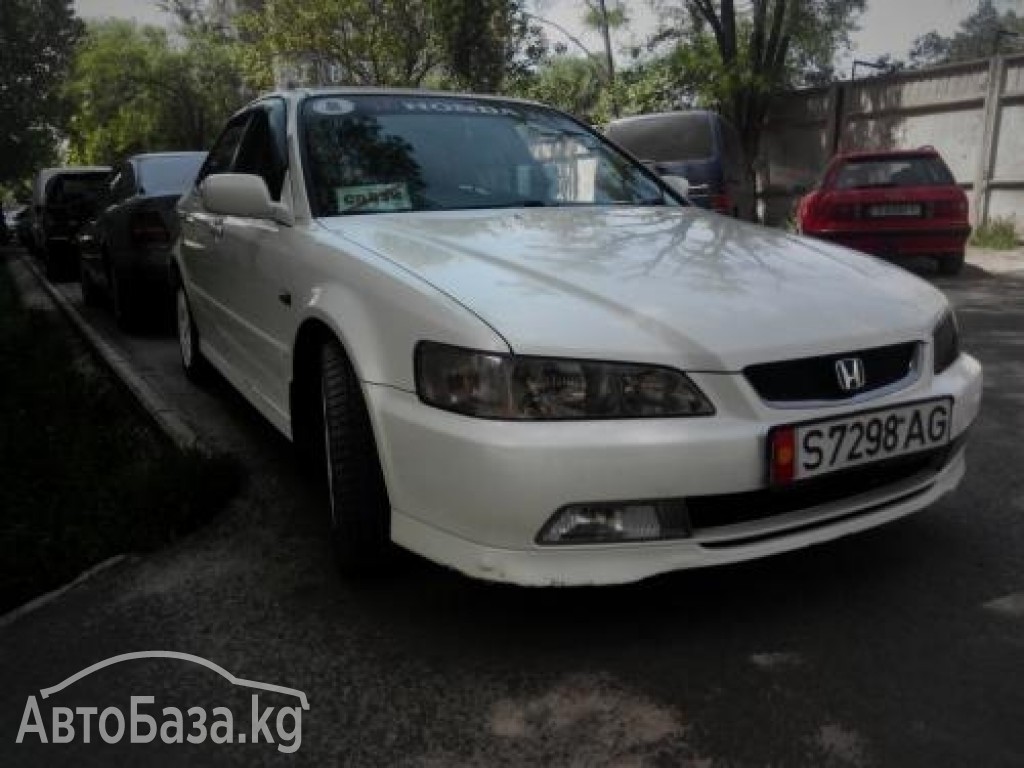 Honda Accord 2000 года за ~388 000 сом