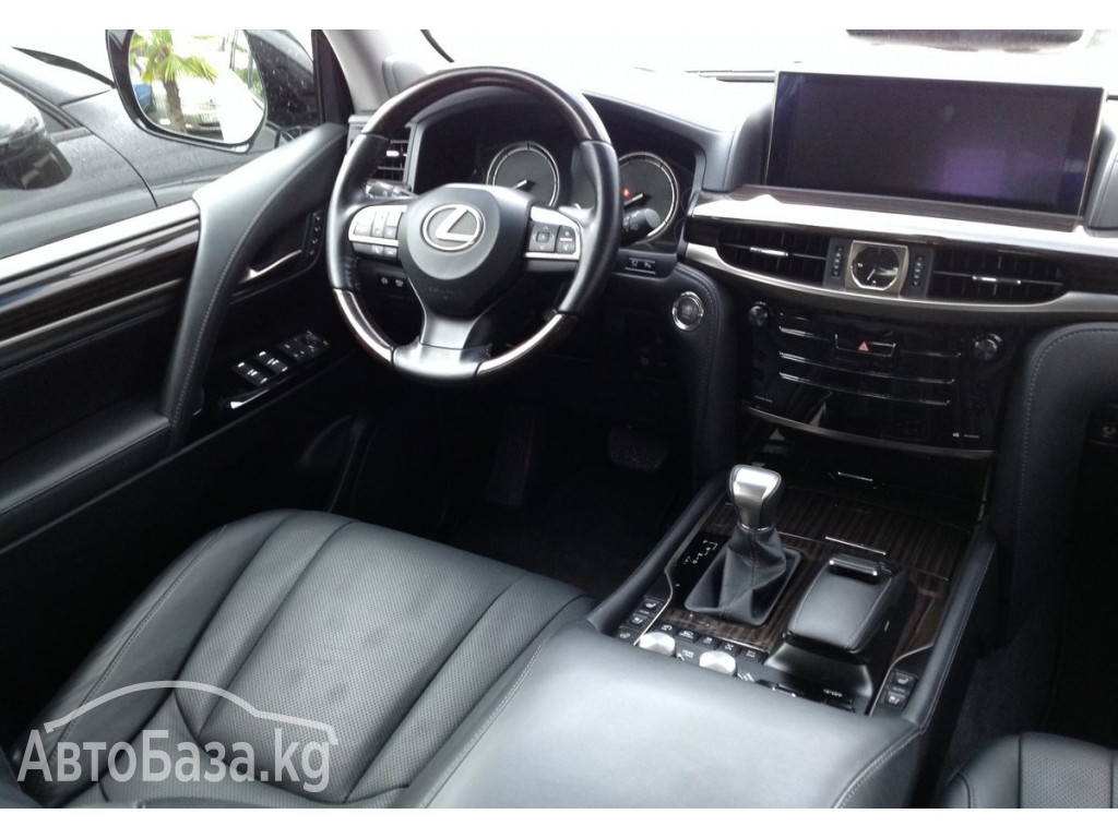 Lexus LX 2015 года за ~7 974 200 сом