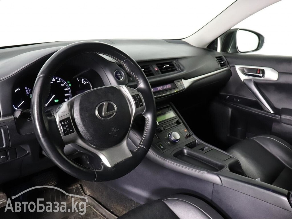 Lexus CT 2011 года за ~1 380 600 сом