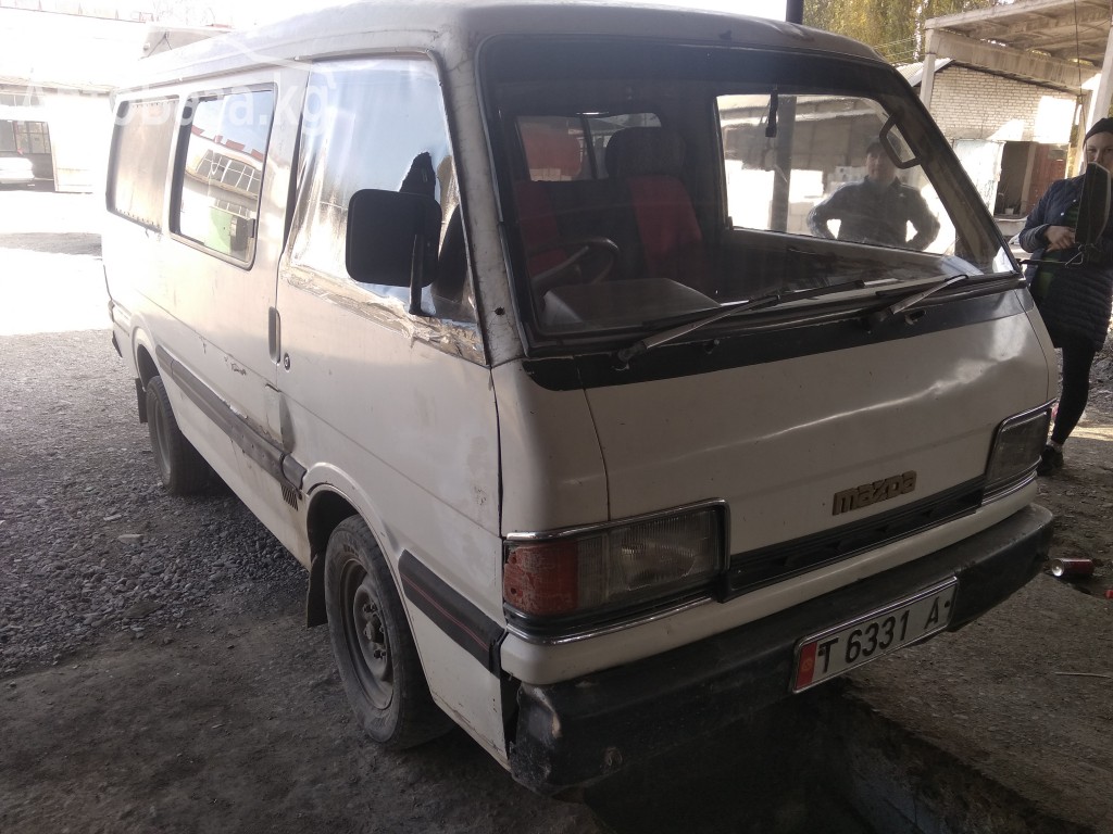 Mazda Bongo 1986 года за ~106 200 сом