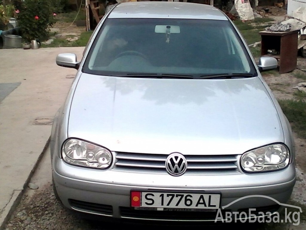 Volkswagen Golf 2003 года за ~327 600 сом