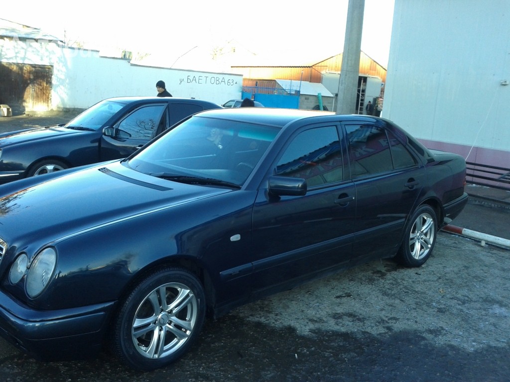 Mercedes-Benz E-Класс 1998 года за ~486 800 сом