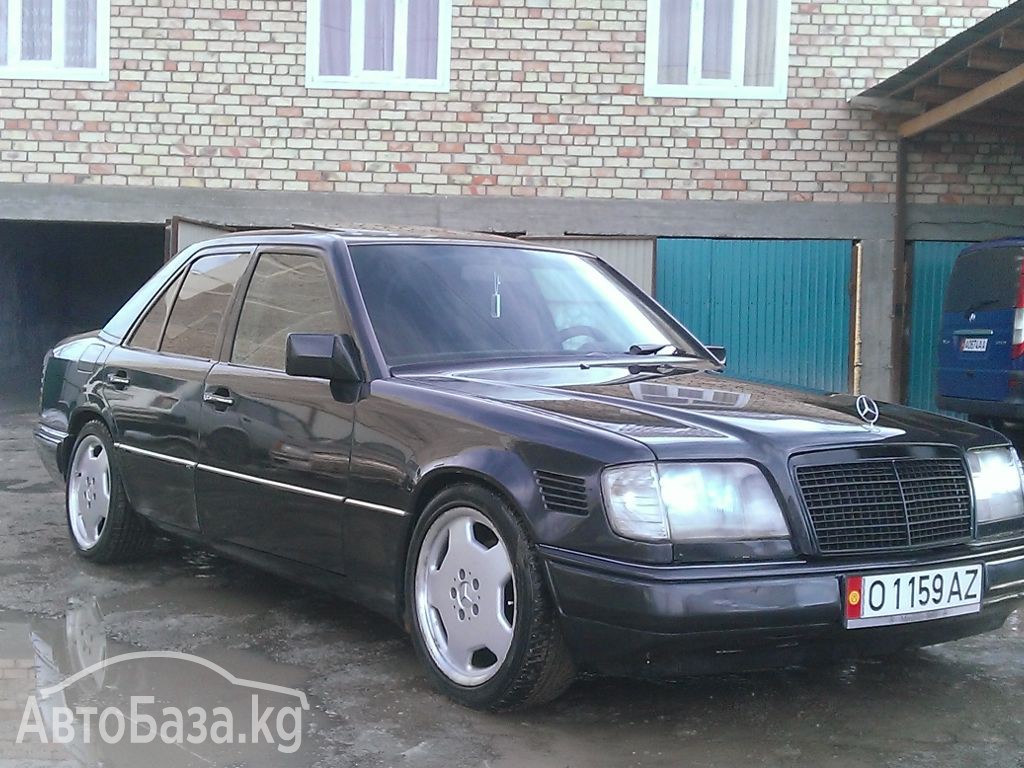 Mercedes-Benz E-Класс 1993 года за 250 000 сом