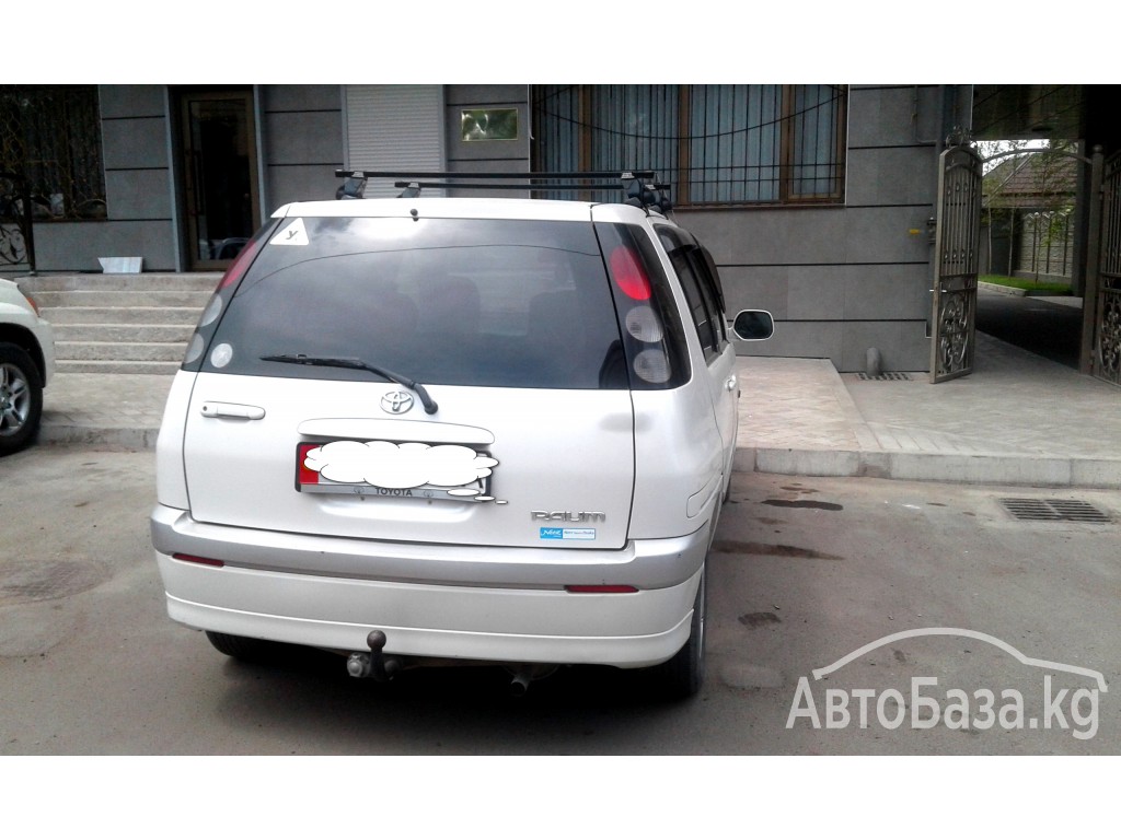 Toyota Raum 2001 года за 9 сом