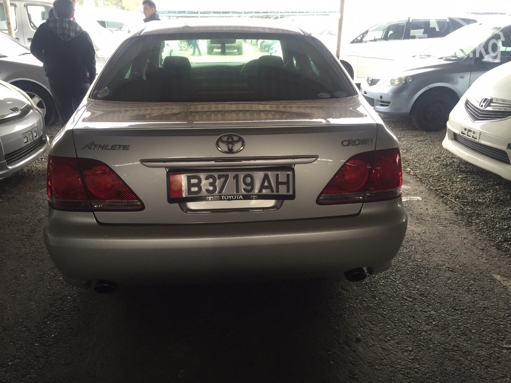 Toyota Crown 2004 года за ~715 600 сом