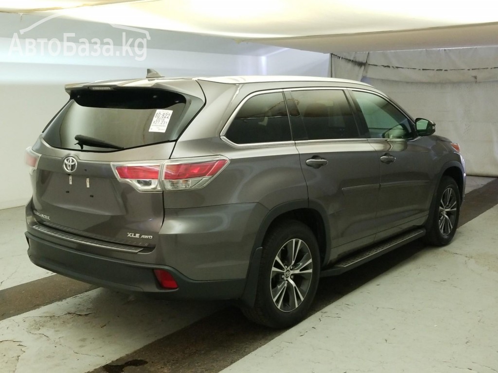 Toyota Highlander 2015 года за ~2 543 200 сом