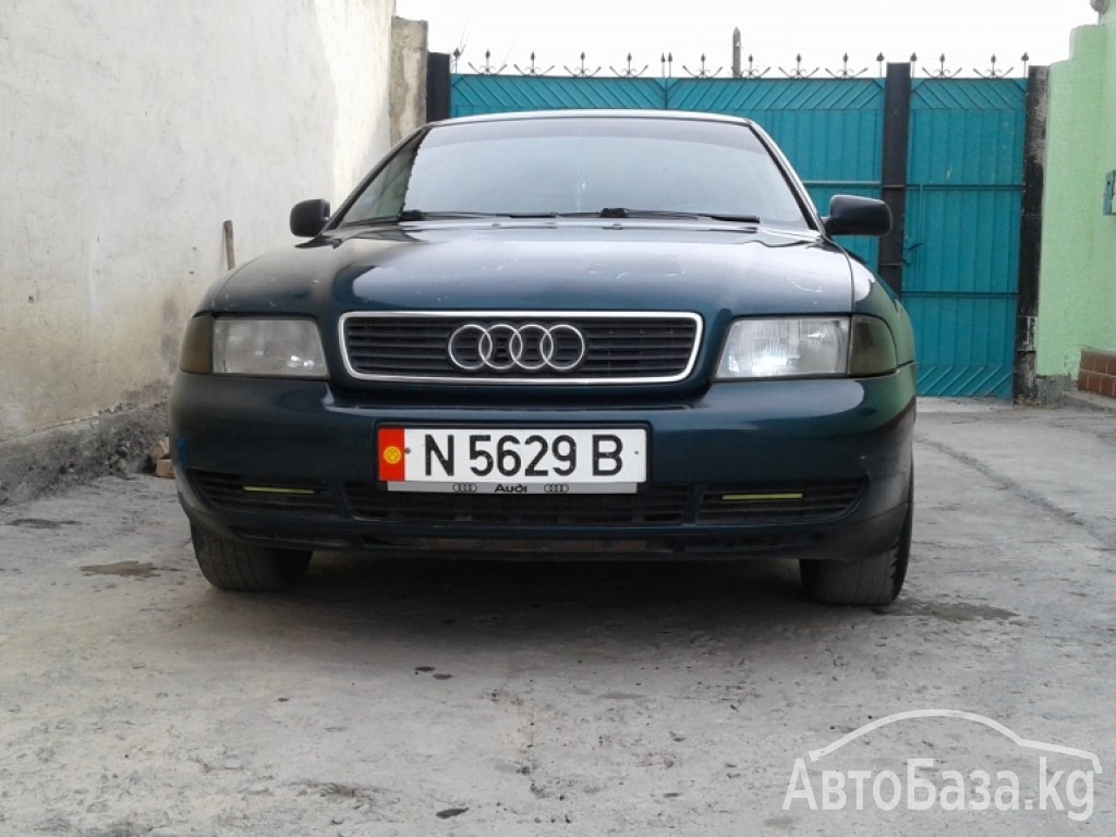 Audi A4 1996 года за 2 500$