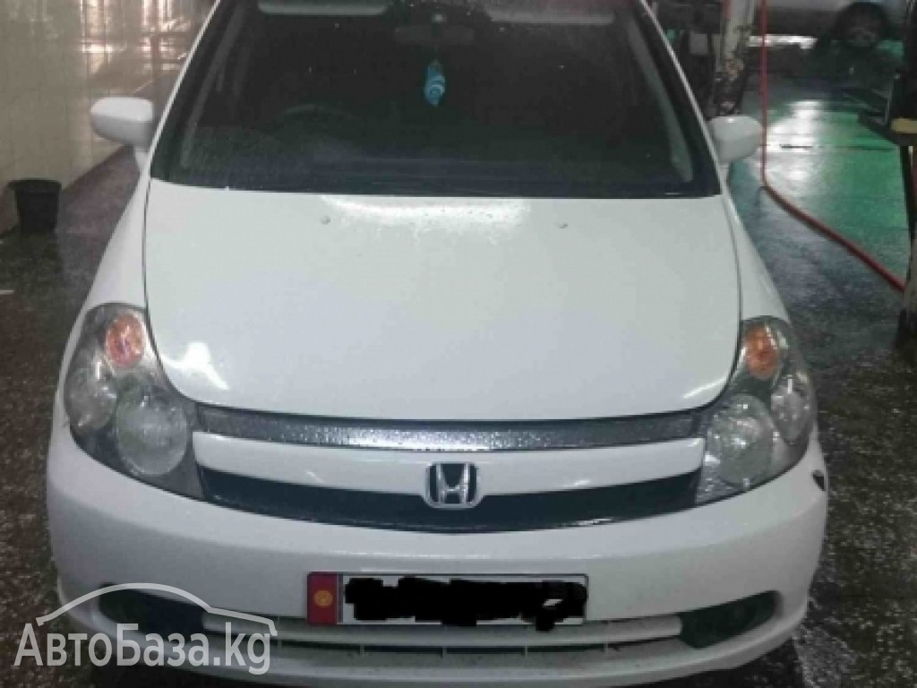 Honda Stream 2004 года за ~284 500 сом