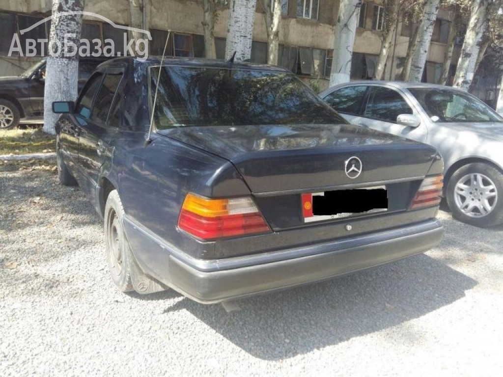 Mercedes-Benz S-Класс 1993 года за 180 000 сом