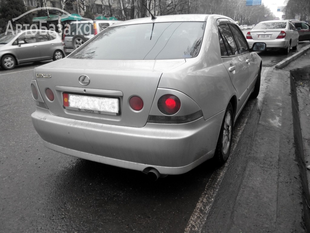 Toyota Altezza 2003 года за ~431 100 сом