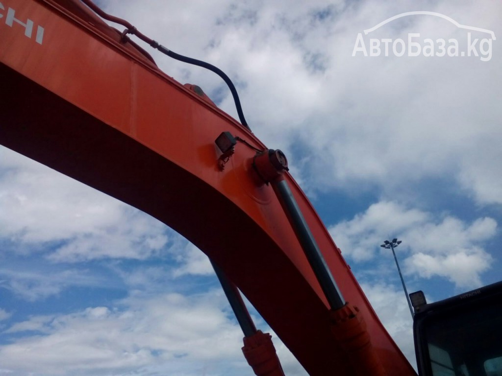 Экскаватор Hitachi ZAXIS 330LC-3