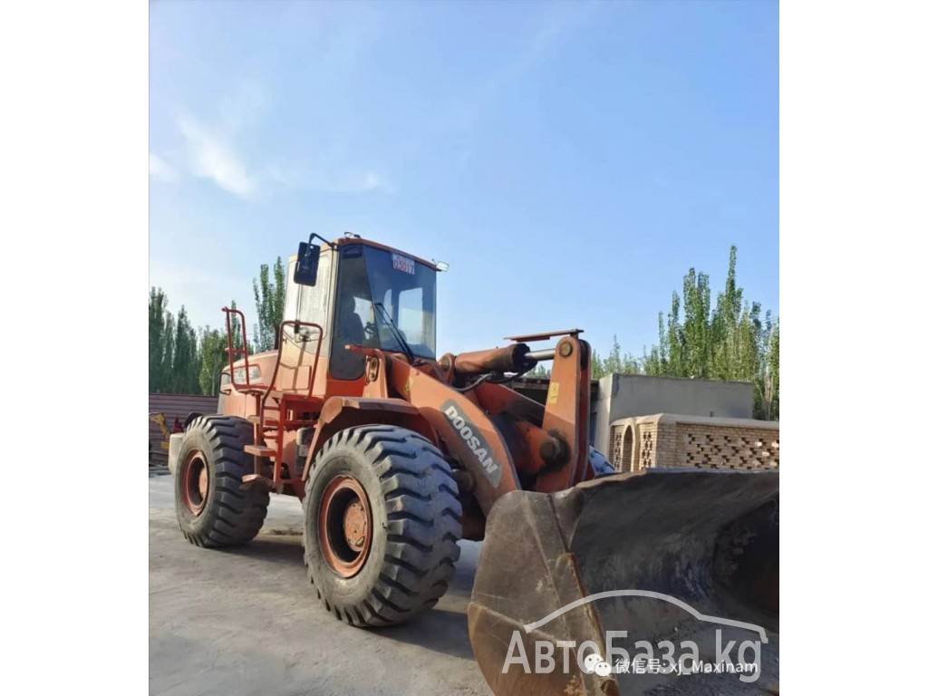 Погрузчик Doosan DL505