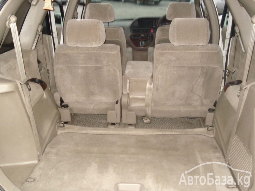 Honda Odyssey 2000 года за ~241 400 сом